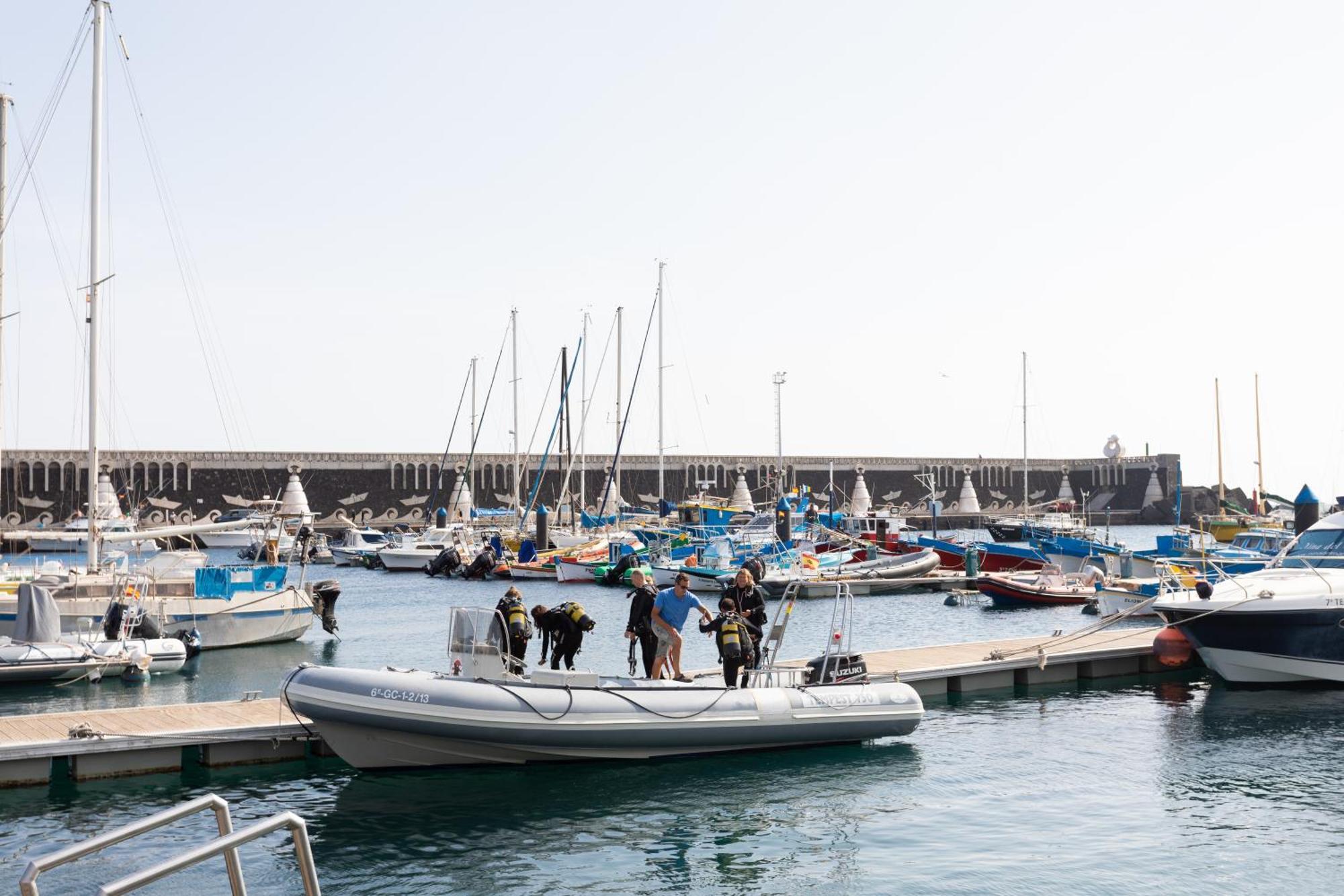 Charming Apartment & Diving La Restinga Bagian luar foto