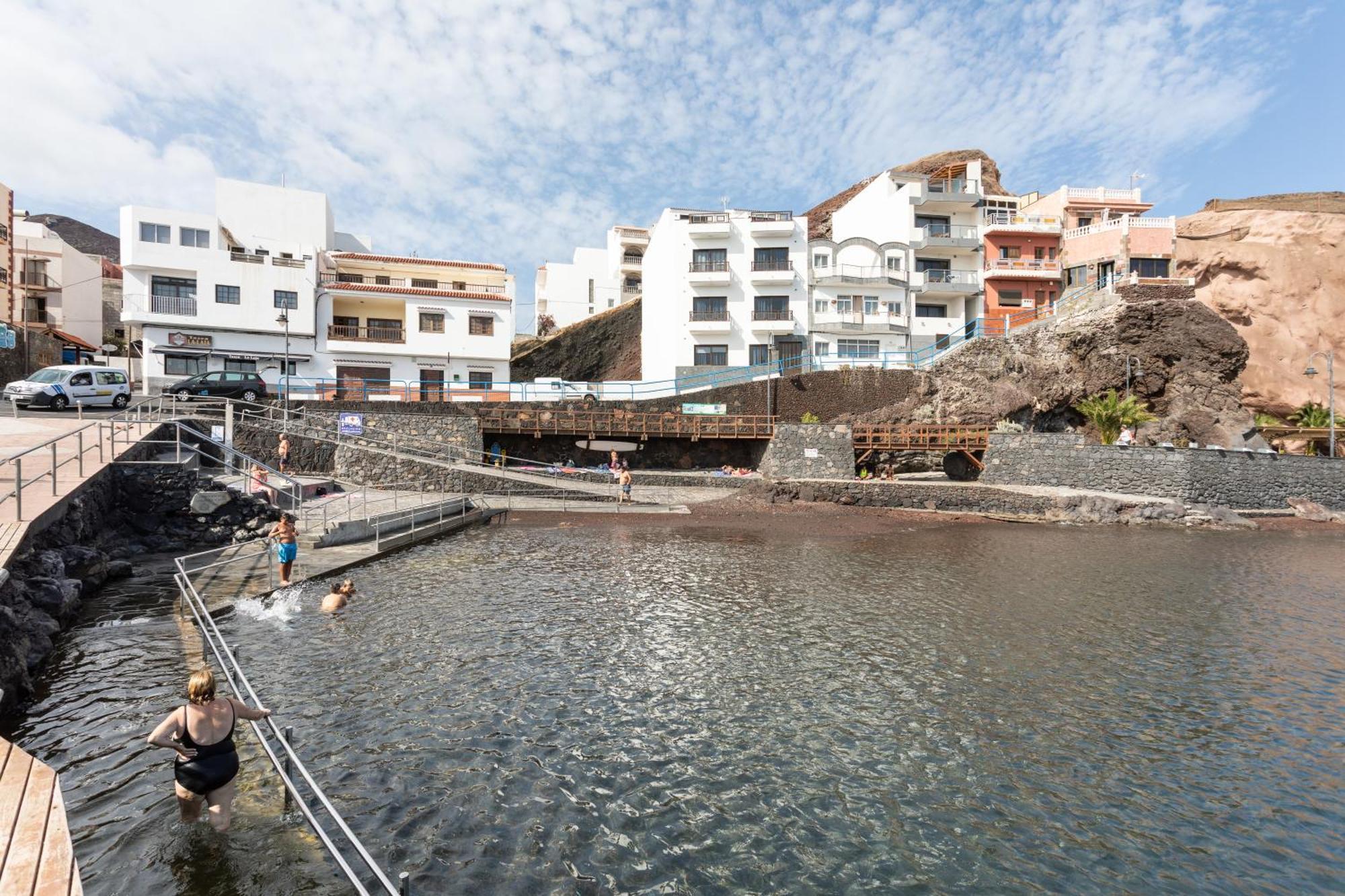 Charming Apartment & Diving La Restinga Bagian luar foto