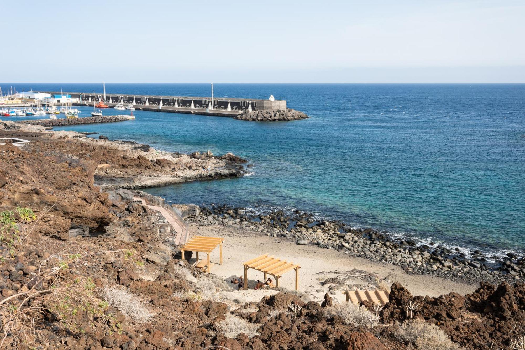 Charming Apartment & Diving La Restinga Bagian luar foto
