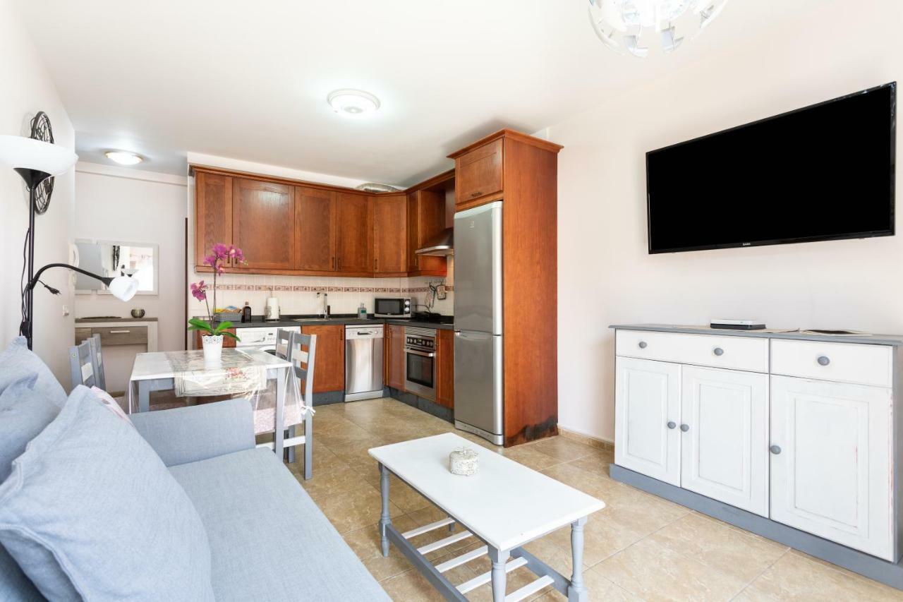 Charming Apartment & Diving La Restinga Bagian luar foto